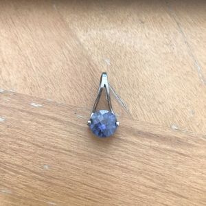 Sterling pendant with stone